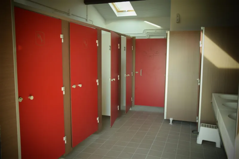 Emplacement Confort Plus + Véhicule + 10A