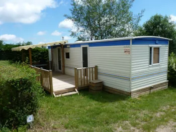 Accommodation - Vintage Mobilhome Atlas 2 Bedrooms Terrace - Camping de la Belle Etoile