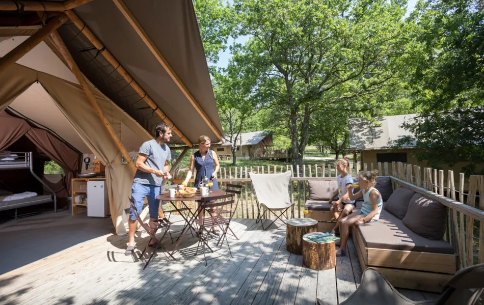 Huttopia Pays de Condrieu