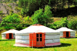 Huuraccommodatie(s) - Yurt Tent 25M² Zonder Privé Sanitair - Camping Mandala