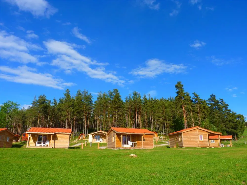 Chalets du Haut Forez - image n°1 - Camping2Be