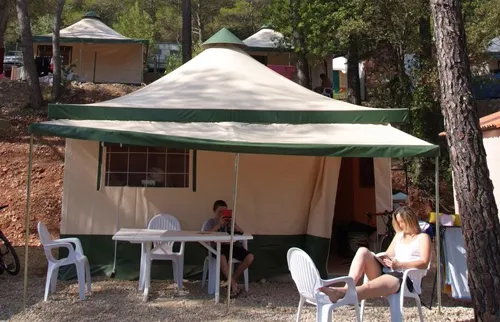 Accommodation - Canvas Bungalow Standard 20M² Without Toilet Block - Flower Camping Les Cadenières