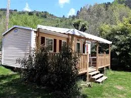 Mietunterkunft - Mobil Home Premium 37 M2 3 Chambres Clim Tel Lave Vaisselle - Flower Camping Les Cadenières