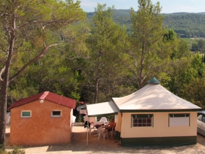 Canvas bungalow Standard 20m² 2 bedrooms - individual outdoor bathroom + awning - without air-co