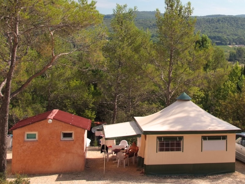Canvas bungalow Standard 20m² 2 bedrooms - individual outdoor bathroom + awning - without air-co