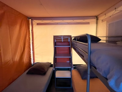 Canvas bungalow Standard 20m² 2 bedrooms - without toilet block - without air-conditioning