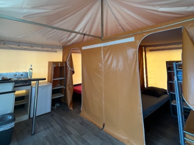 Canvas bungalow Standard 20m² 2 bedrooms - without toilet block - without air-conditioning