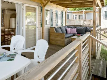 Mietunterkunft - Premium Lounge | 32M² |A/C | 2 Bedrooms | Balcony Terrace - - Camping Acqua e Sole