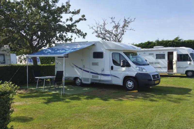 Forfait Randonnée + Tente (Sans Véhicule Et Sans Électricité)