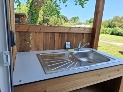PREMIUM PACKAGE - private bathroom (shower, WC, washbasin), outdoor kitchen, electricity — 6