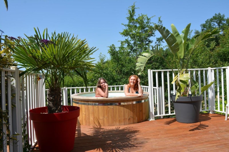 Les Ventoulines Village & Spa - Camping - Domme