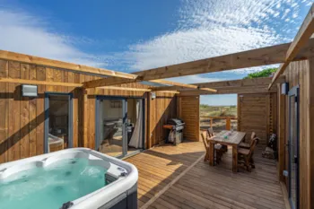 Mietunterkunft - Cottage Sunrise 2 Schlafzimmer Meersicht + Spa Premium - Sandaya Domaine la Franqui