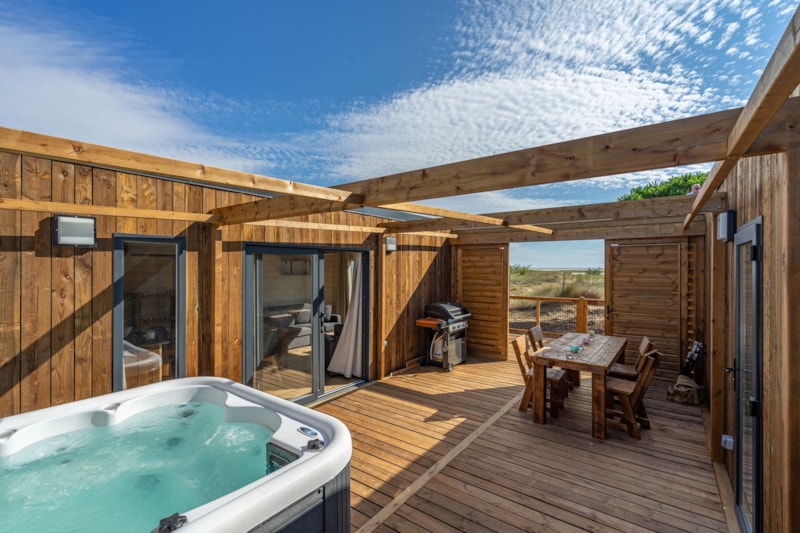 Cottage Sunrise 2 bedrooms Sea view  + spa Premium