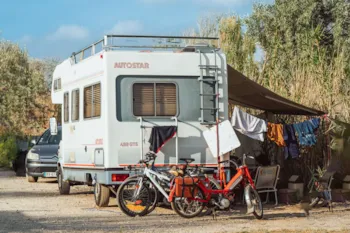 Stellplatz - Stellplatz Wohnmobil - Sandaya Domaine la Franqui