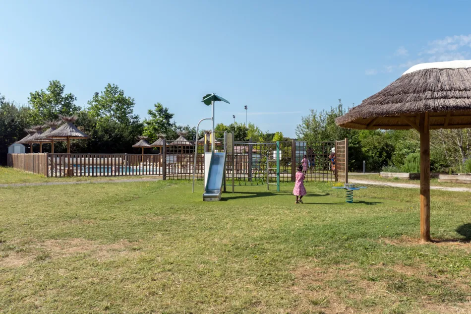 Camping Bel Air Village Le Plan d’Eau