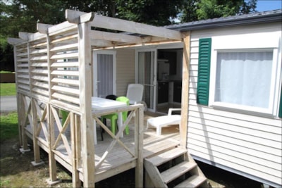 Cottage Excellence+ (2 bedrooms / 2 bathrooms) 33m² + wooden terrace (- 4 years)