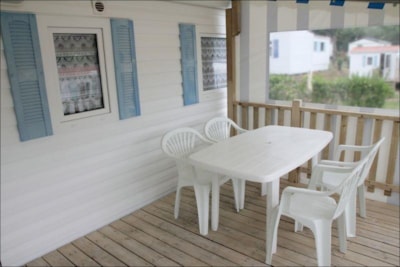Mobile Home Economique (2 bedrooms) 20-27m² + wooden terrace (10-17 years)