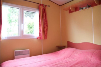 Mobile Home Economique (2 bedrooms) 20-27m² + wooden terrace (10-17 years)