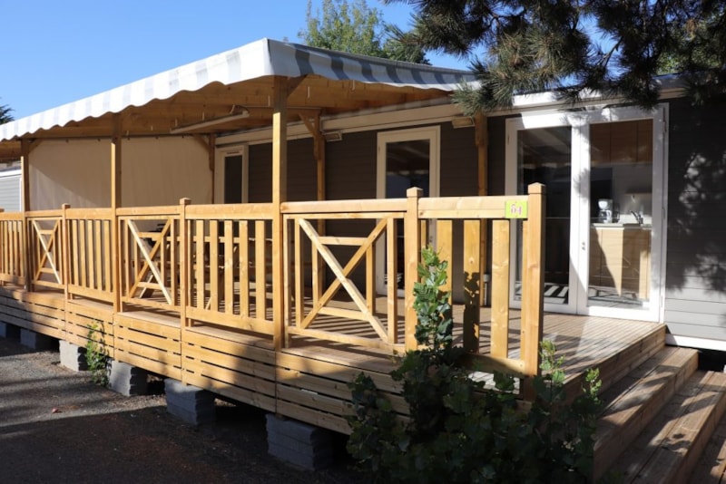 Stacaravan Excellence (4 slaapkamers) 38-40 m² + houten terras