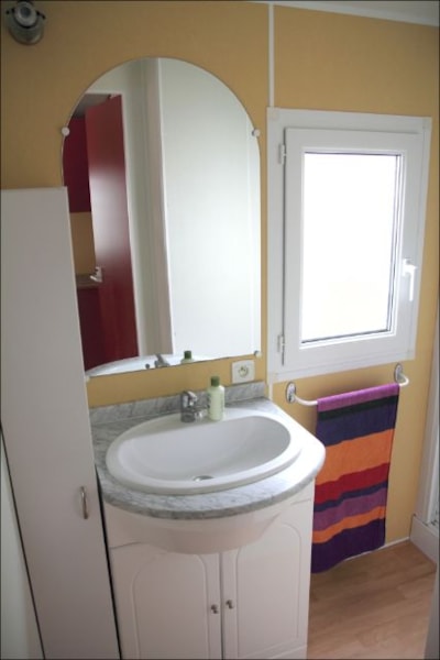 Mobile Home Economique (2 bedrooms) 20-27m² + wooden terrace