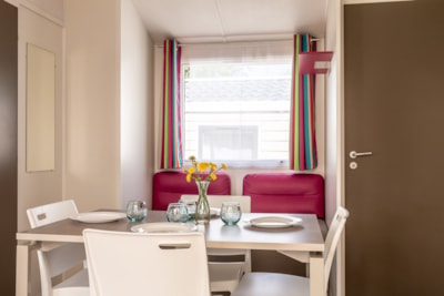 Mobile Home Privilège (2 bedrooms) 24-28m² + wooden terrace (new 2016 - 10 years)