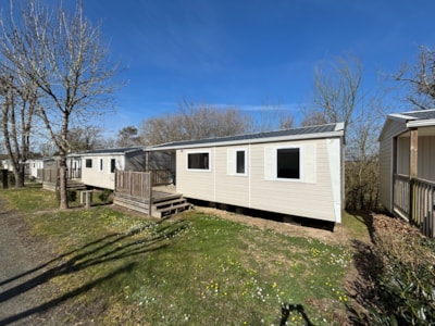 Mobile Home Privilège (2 bedrooms) 24-28m² + wooden terrace (new 2016 - 10 years)