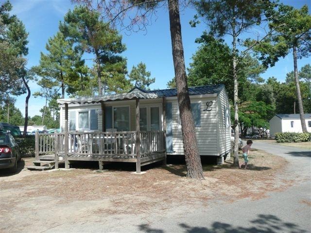 Mobil-Home Classique 2 Chambres - Avec Terrasse