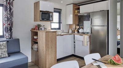 TRIO STANDING COTTAGE - TV- DISHWASHER - 2 BATHROOMS with PRIVATE SPA — 7