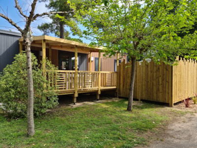 TRIO STANDING COTTAGE - TV- DISHWASHER - 2 BATHROOMS with PRIVATE SPA — 3
