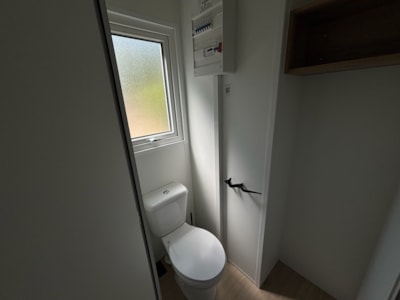 CALIFORNIA CONFORT + 2-bedroom dishwasher