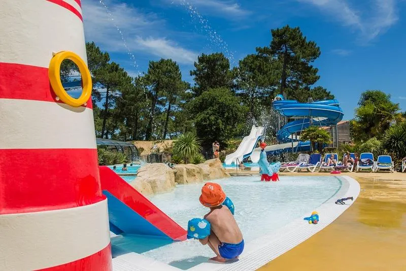 Camping Eden Villages Palmyre Loisirs