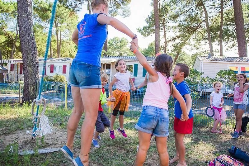 Camping Eden Villages Palmyre Loisirs