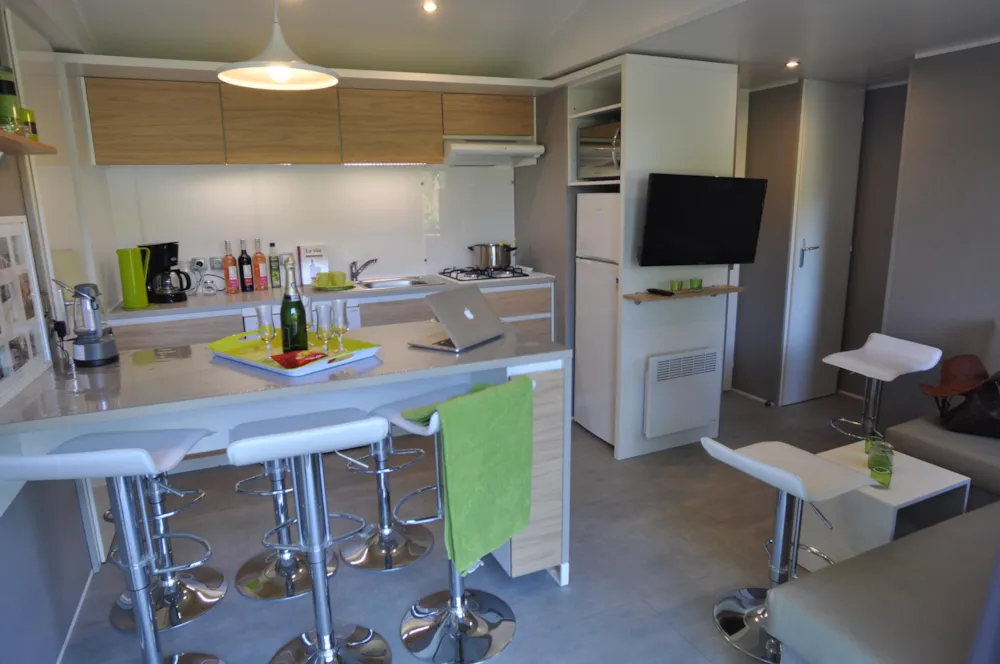 Location - Confort Plus 3Ch Lv Tv Wifi Terrasse Mini-Chalet Bois 2P - Camping Le Mas des Sédariès