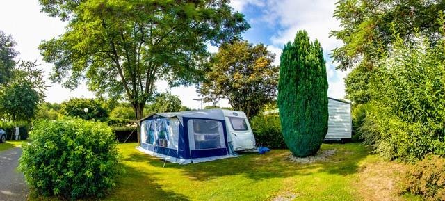 Forfait Confort Avec Éléctricité Voiture+Tente/Caravane Ou Camping Car