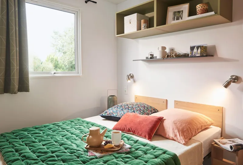 Mobil Home Confort Plus - 3 Chambres - Grande Terrasse Semi-Couverte