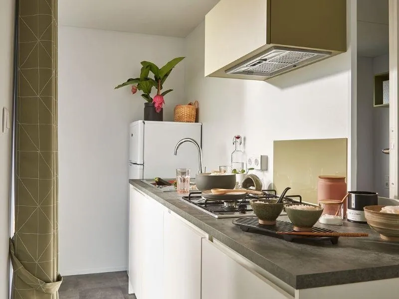 Mobil Home Confort Plus - 3 Chambres - Grande Terrasse Semi-Couverte