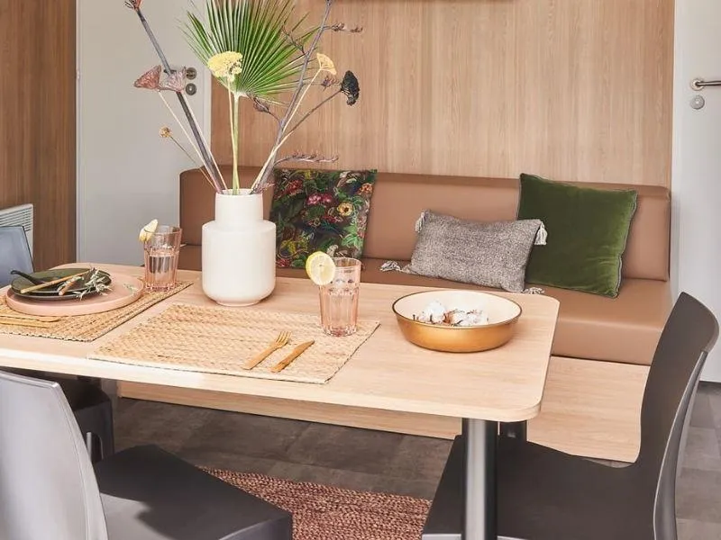 Mobil Home Confort Plus - 3 Chambres - Grande Terrasse Semi-Couverte