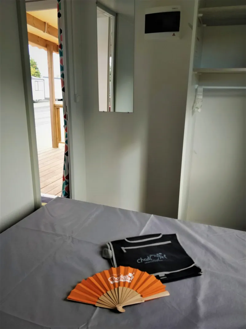 Mobil-Home 2 Ch (Ss Sanitaires) 1 Couple Et 2 Deux Enfants Moins De 40 Kgs