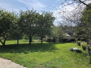 Stellplatz - Stellplatz + Zelt + Strom - Camping TY NENEZ