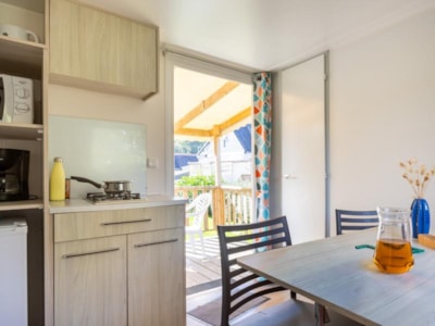 Mobil-home Confort - 2 bedrooms (without bathroom) - 1 couple and 2 children under 40 kgs — 6