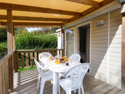 Mobil-home Confort - 2 bedrooms (without bathroom) - 1 couple and 2 children under 40 kgs — 4