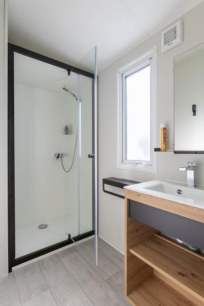 Mobil-home Confort Plus - 2 bedrooms - Semi-covered terrace — 9