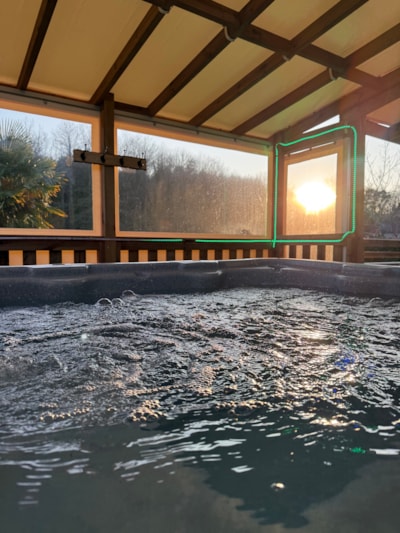 Premium cottage with private spa - nature view - 2 bedrooms - 2 bathrooms - charging station — 3