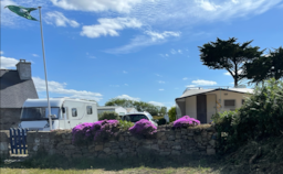 Establishment Camping LE VARLEN - Plougrescant