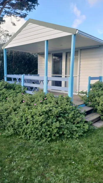 Mietunterkunft - Rando Mobilheim – 2 Schlafzimmer – Halbüberdachte Terrasse - Camping LE VARLEN