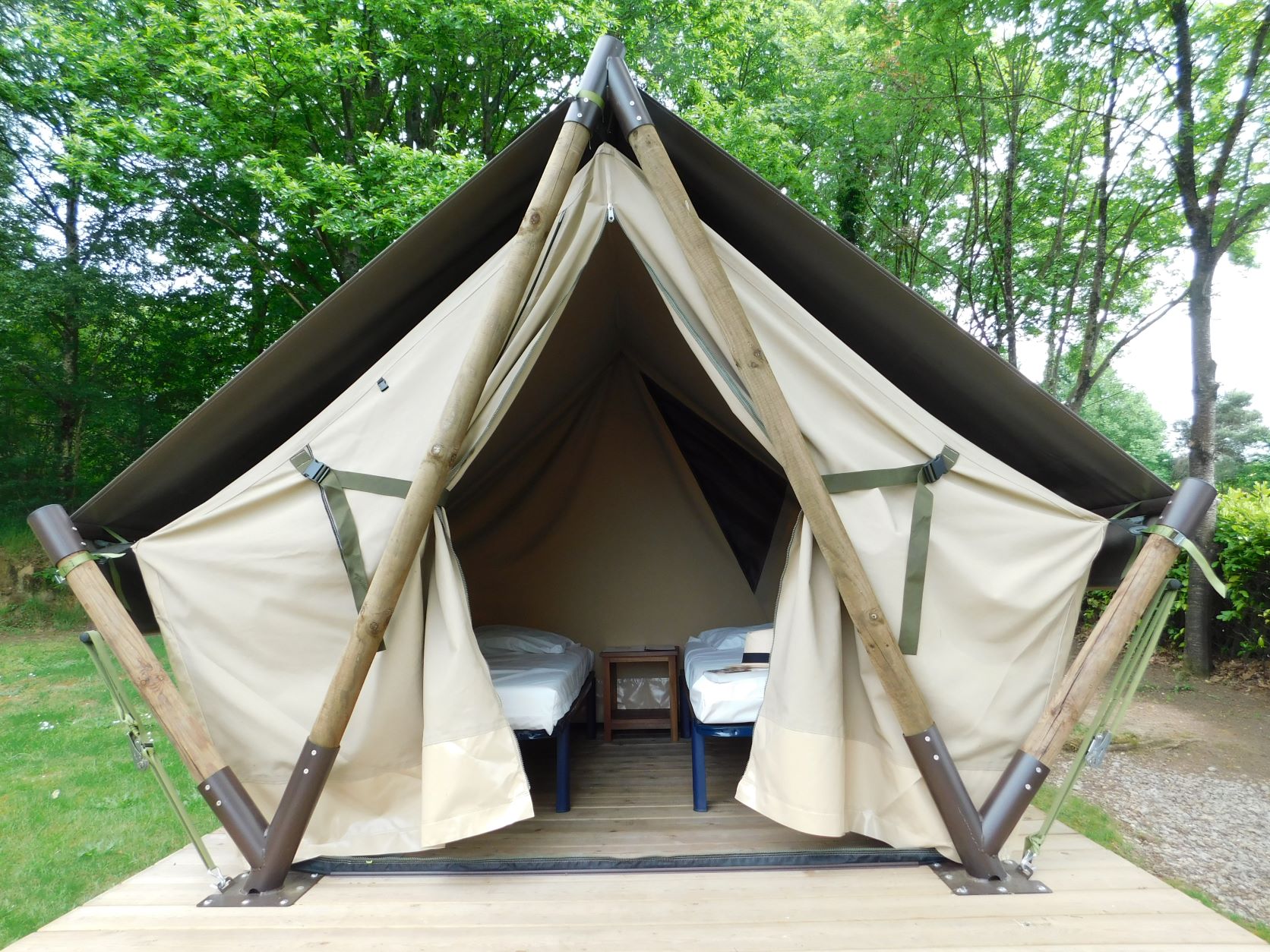 Location - Tente Sur Pilotis Moorea 1 Chambre - Camping DOMAINE DE KERELLY