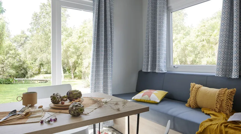 Mobil-Home Solo 1 Chambre Premium 22M2 Avec Terrasse Couverte 10M2 (Lit 160 * 200)