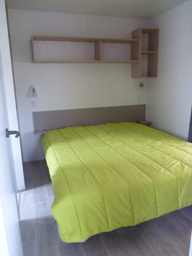 Mobil-Home Solo 1 Chambre Premium 22M2 Avec Terrasse Couverte 10M2 (Lit 160 * 200)