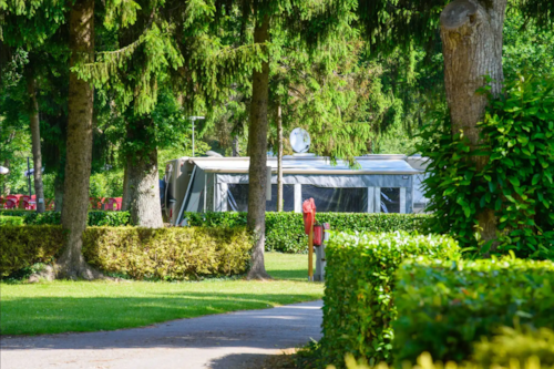 Foto #1 van Camping du Lac au Duc