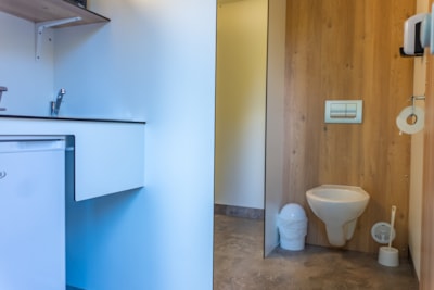 Pitch with private sanitary facilities fridge/microwave — 2